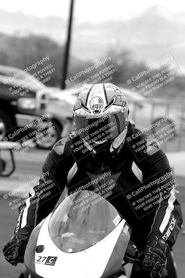 media/Mar-20-2023-Moto Forza (Mon) [[d0bbc59e78]]/Around the Pits/